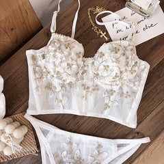 Women's 2-Piece Lace Lingerie – French Style Floral Embroidery Set